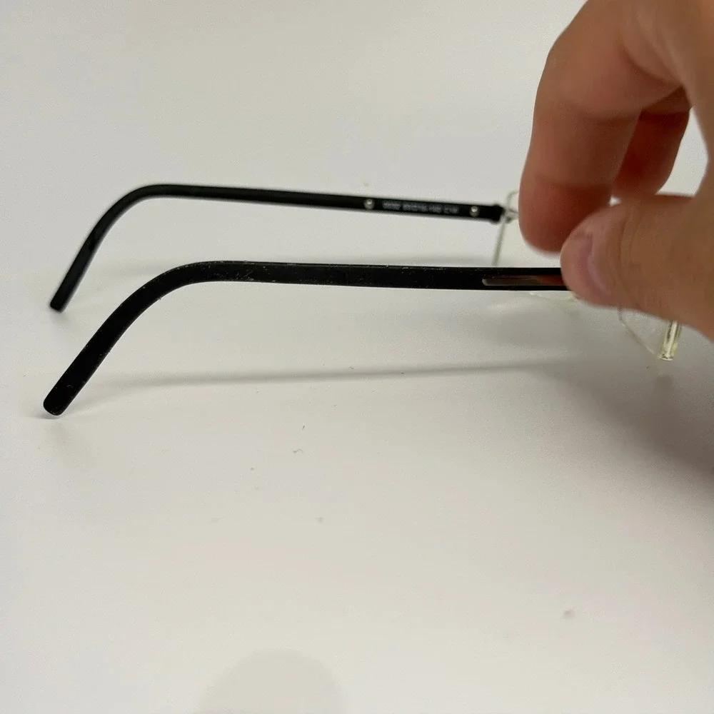 Visual rimless eyeglasses